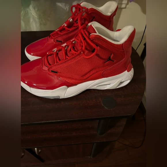 Air Jordan Aura4 - Picture 5 of 5